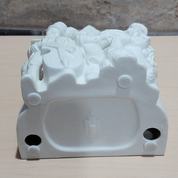 PartyLite Bakery Carolers Tea Light Candle Holder White Bisque Chef Baker Cake - Picture 3 of 10